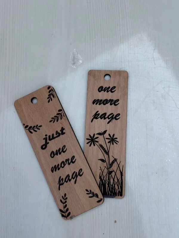 Wooden_Floral_Quote_Bookmarks_Set_Of_2