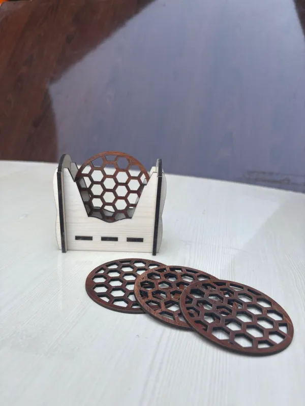 Wooden_Geometric_Honeycomb_Coaster_Set