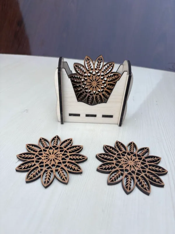 Wooden_Mandala_Floral_Coaster_Set_With_Holder