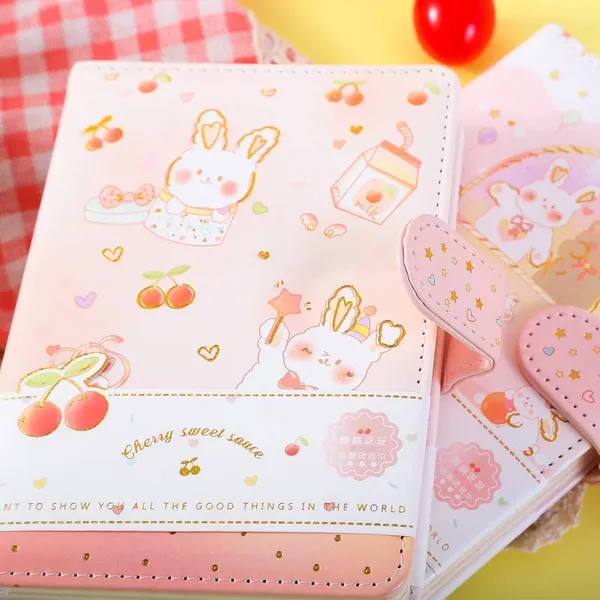 Bunny_Pattern_Notebook_With_Magnetic_Clasp