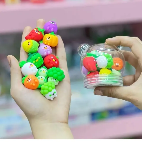 Vegetable_Animal_Eraser_Set