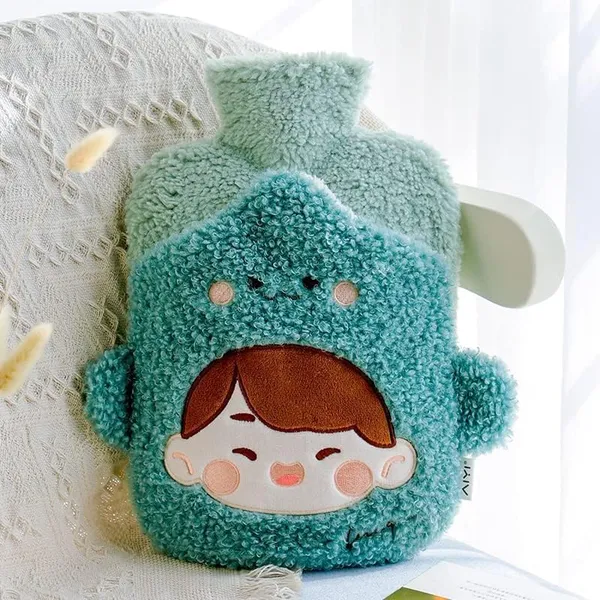 Hot_Water_Bottle_With_Plush_Cover
