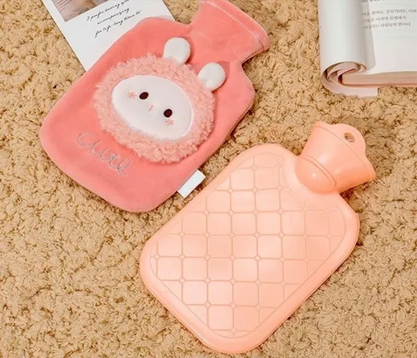 Hot_Water_Bottle_With_Fleece_Cover