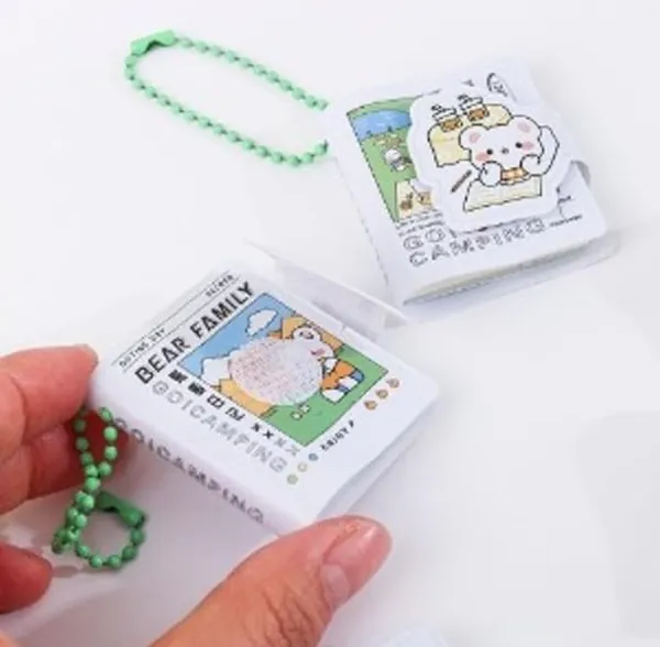 Mini_Notebook_With_Ball_Chain