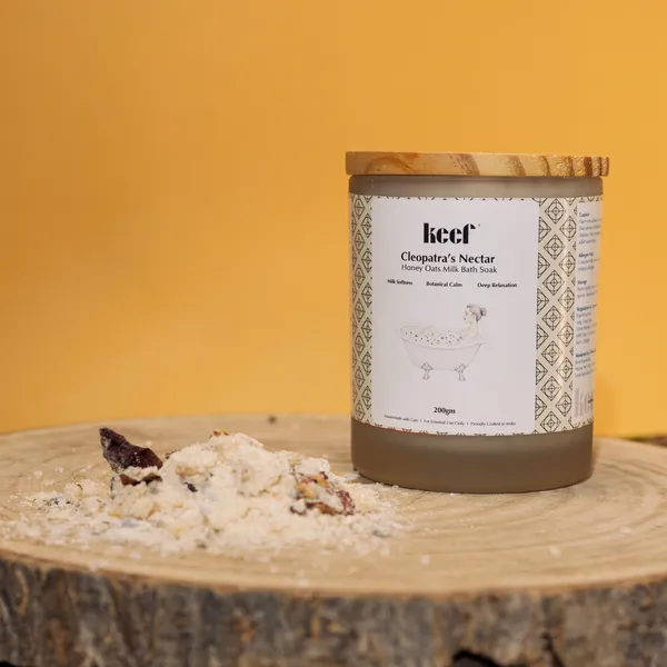 Keef_Cleopatra_S_Nectar_Honey_Oats_Milk_Bath_Soak