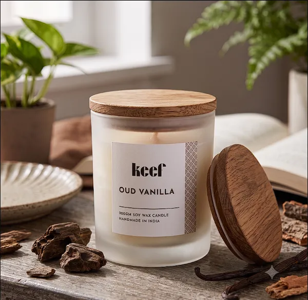 Oud_Vanilla_Candle