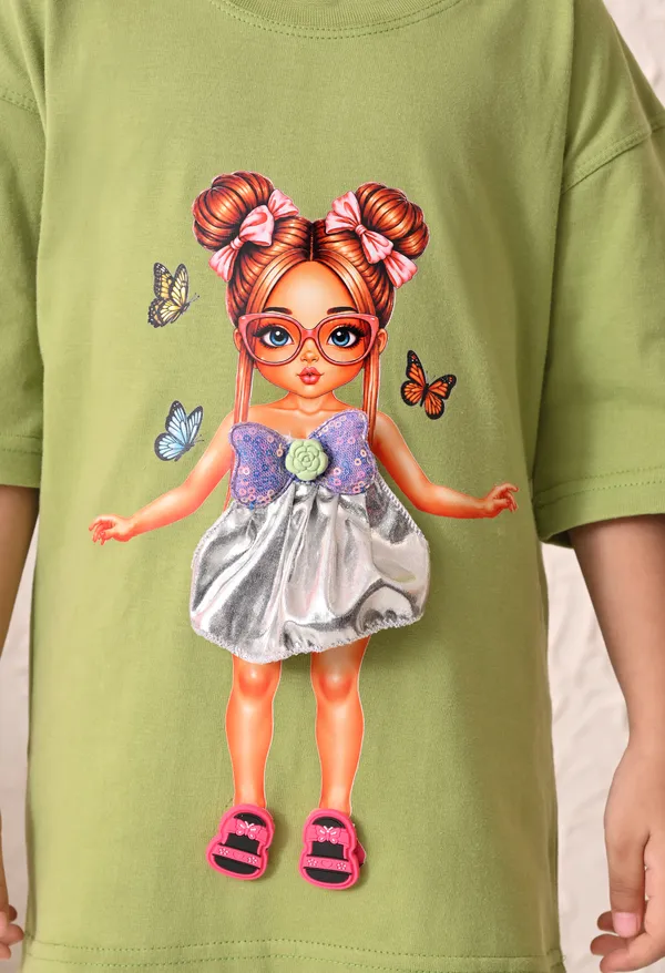 Green_Oversized_Graphic_T-Shirt_for_Girls