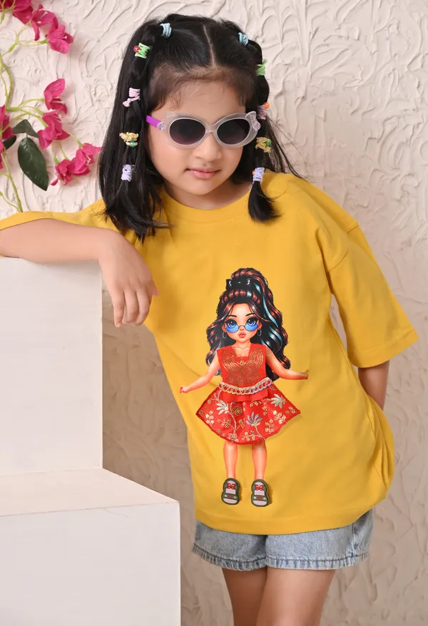 Red_Graphic_Print_Relaxed_Fit_T-Shirt_for_Girls