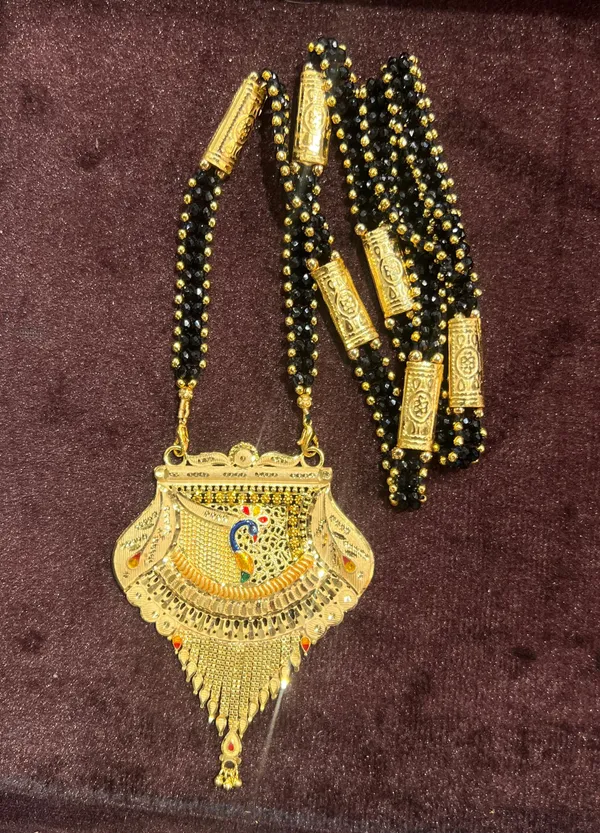 One_Gram_Gold_Plated_Pendant_Mangalsutra_Party_Wear