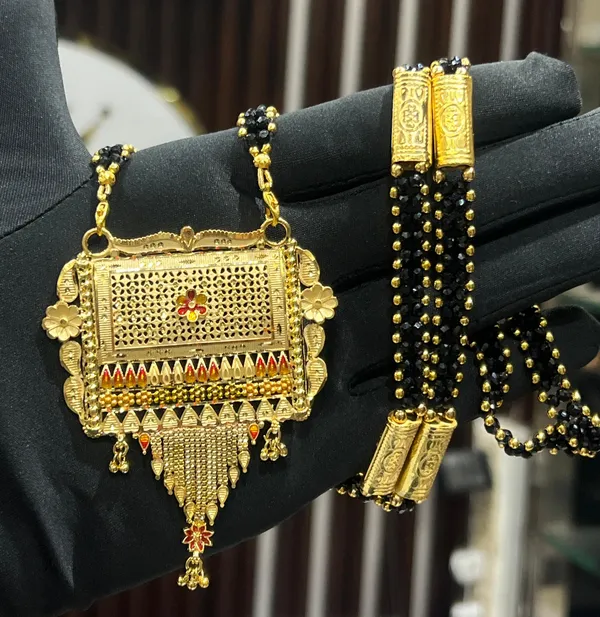 One_Gram_Gold_Plated_Pendant_Mangalsutra_Party_Wear
