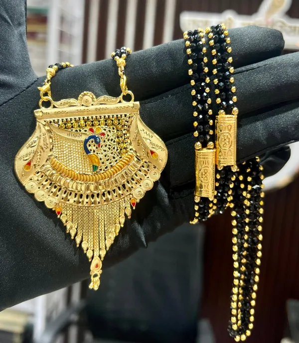One_Gram_Gold_Plated_Pendant_Mangalsutra_Party_Wear