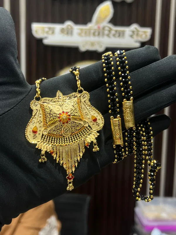 One_Gram_Gold_Plated_Pendant_Party_Wear