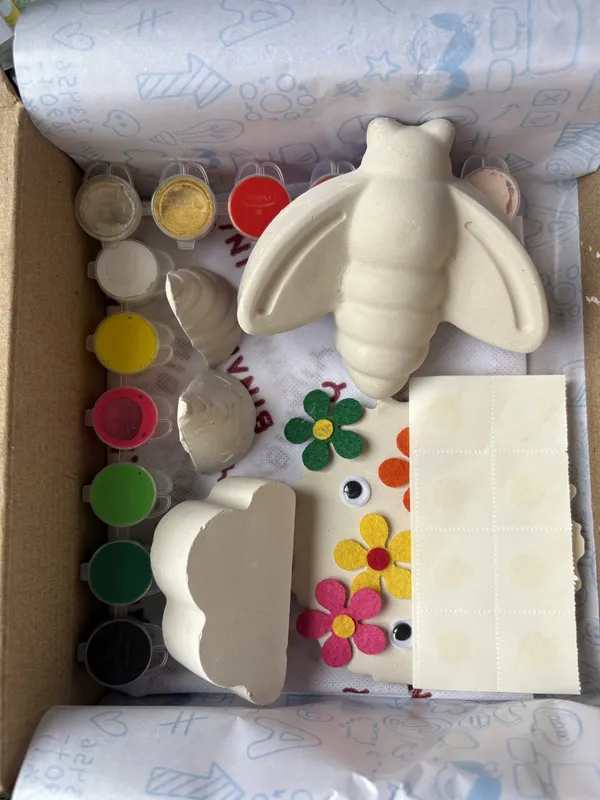 Diy_Play_Kit-Barnby_Bee_And_The_Helpful_Cloud