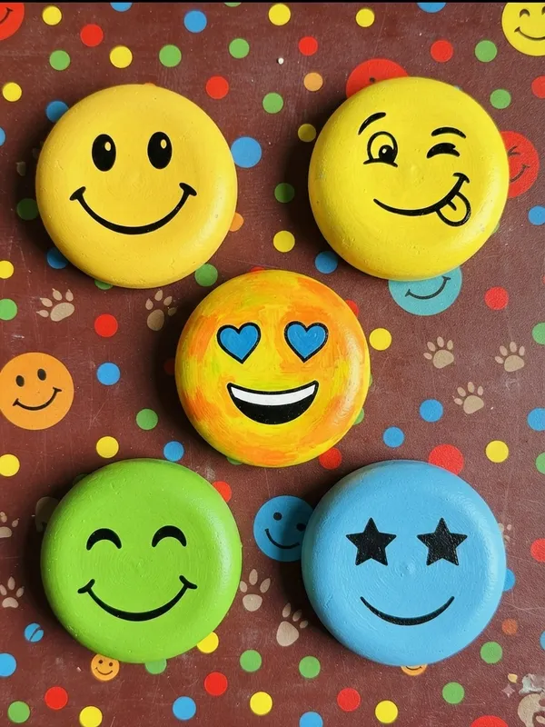 Diy_Paint_Kit-_Smiley