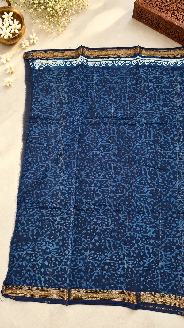 Navy_Blue_Printed_Saree_For_Women