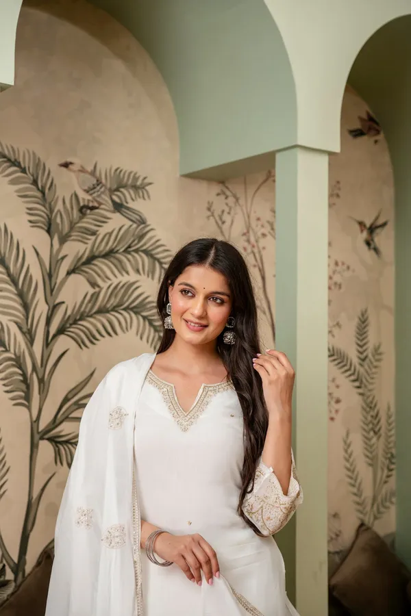 Pearl_White_Premium_Mul_Chanderi_Kurta_Pant_Set