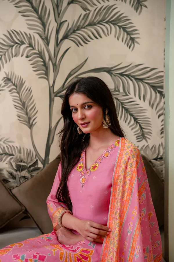 Light_Pink_Premium_Mul_Chanderi_Kurta_Pant_Set