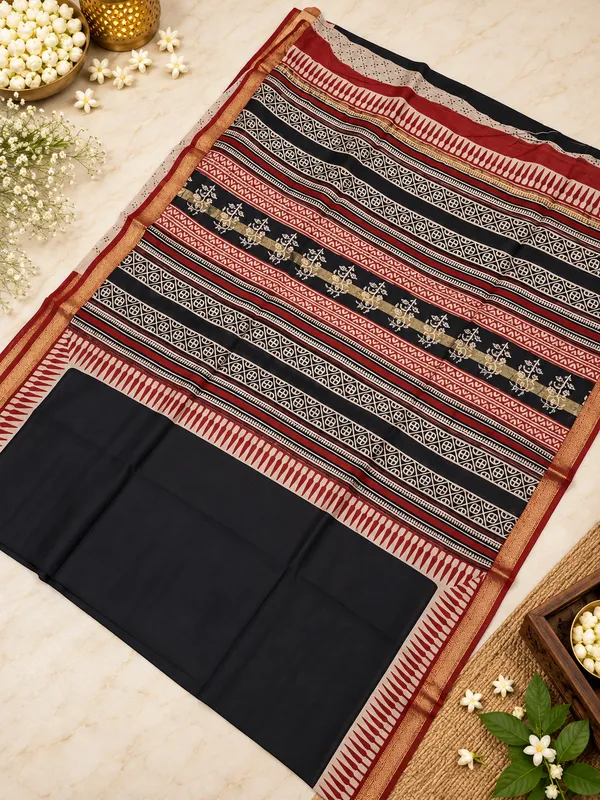 Neehar_Jaipur_Shyam_Tarang_Black_Maheshwari_Silk_Saree