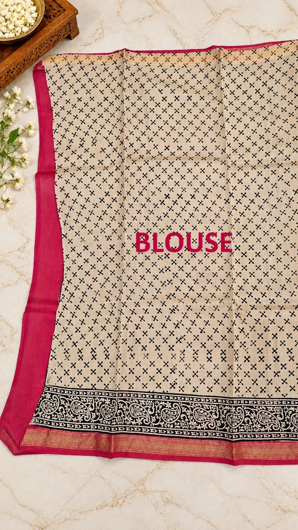 Neehar_Jaipur_Kanak_Madhurya_Maheshwari_Silk_Saree_Mustard_Gold