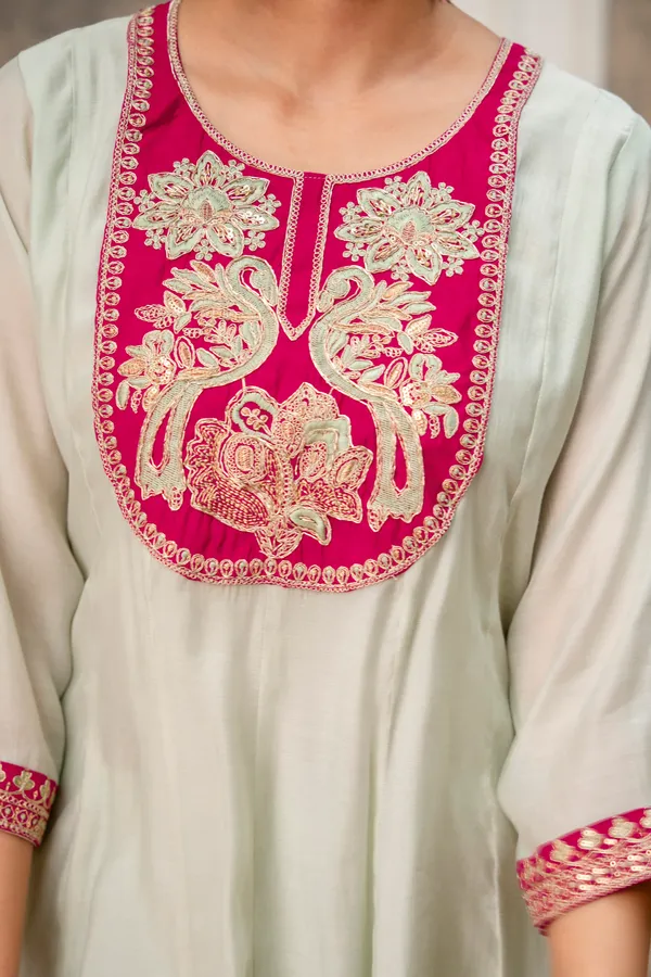 Cream_Embroidered_Flared_Kurta_For_Women