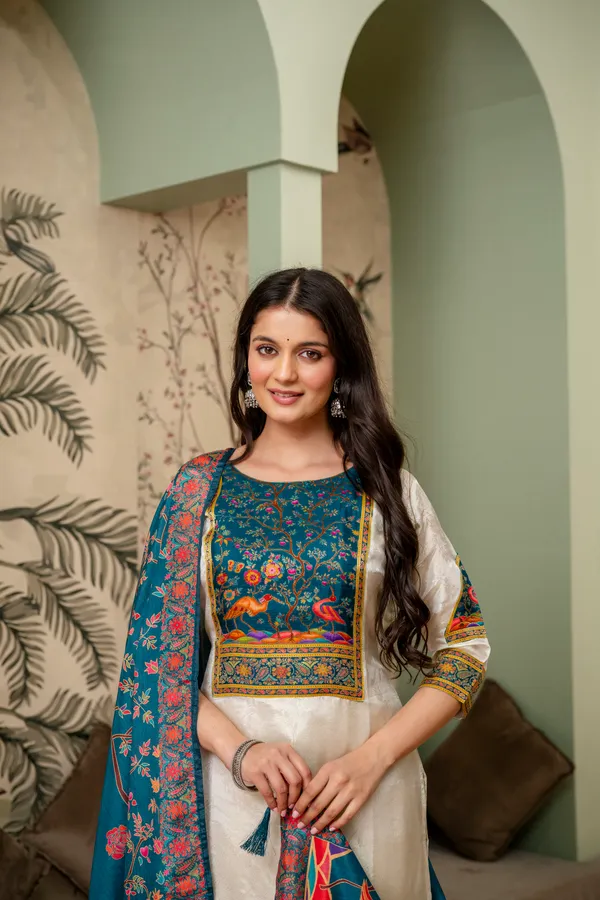 Cream_Printed_Straight_Kurta_Set_For_Women