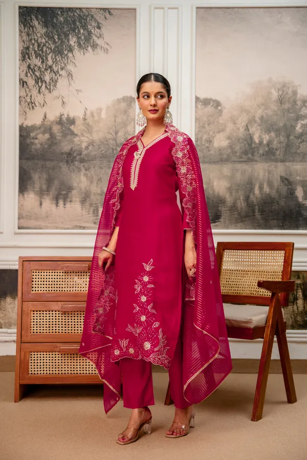 Magenta_Embroidered_Straight_Kurta_Set_For_Women