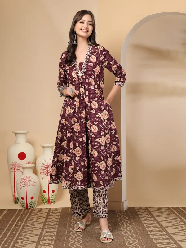 Purple_Pure_Cotton_Regular_Floral_Printed_Sequinned_Kurta_Set_For_Women