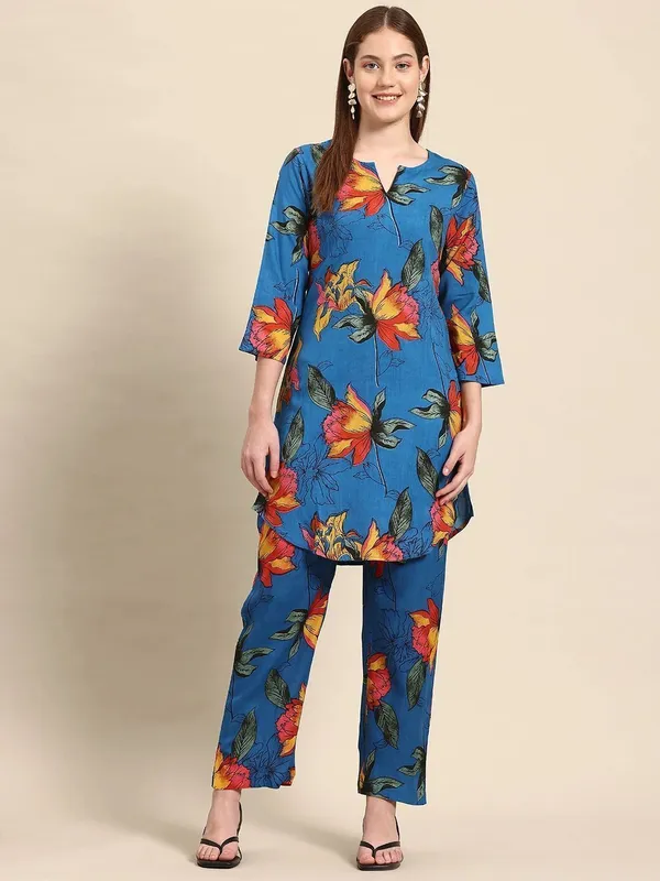 Blue_Viscose_Rayon_Floral_Printed_Notch_Neck_Co-Ords_For_Women