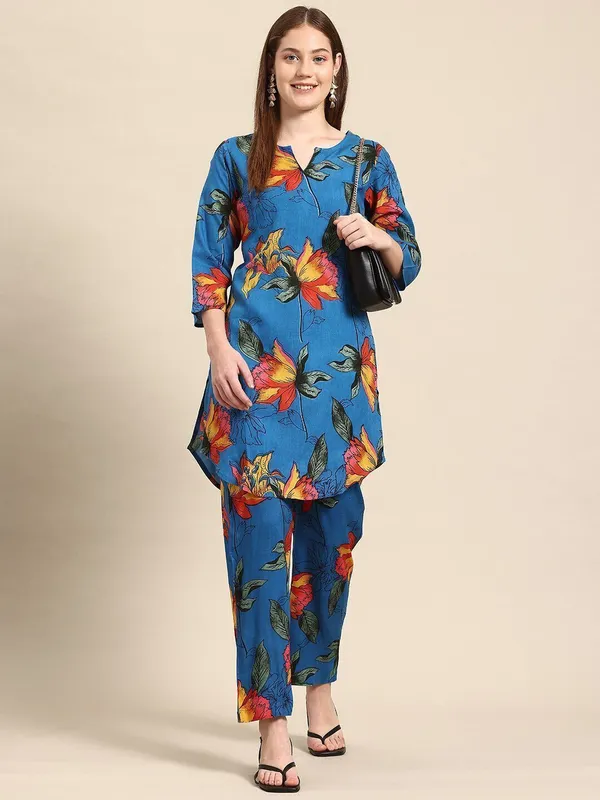 Blue_Viscose_Rayon_Floral_Printed_Notch_Neck_Co-Ords_For_Women