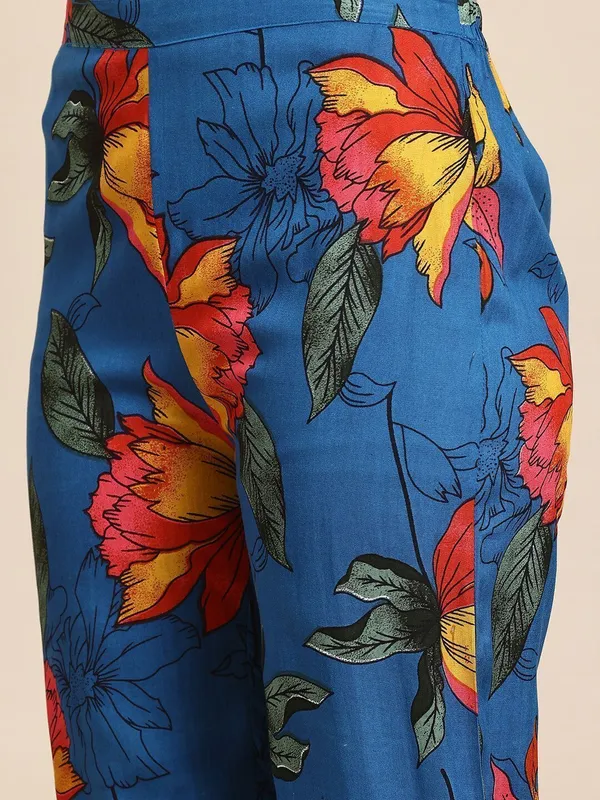 Blue_Viscose_Rayon_Floral_Printed_Notch_Neck_Co-Ords_For_Women