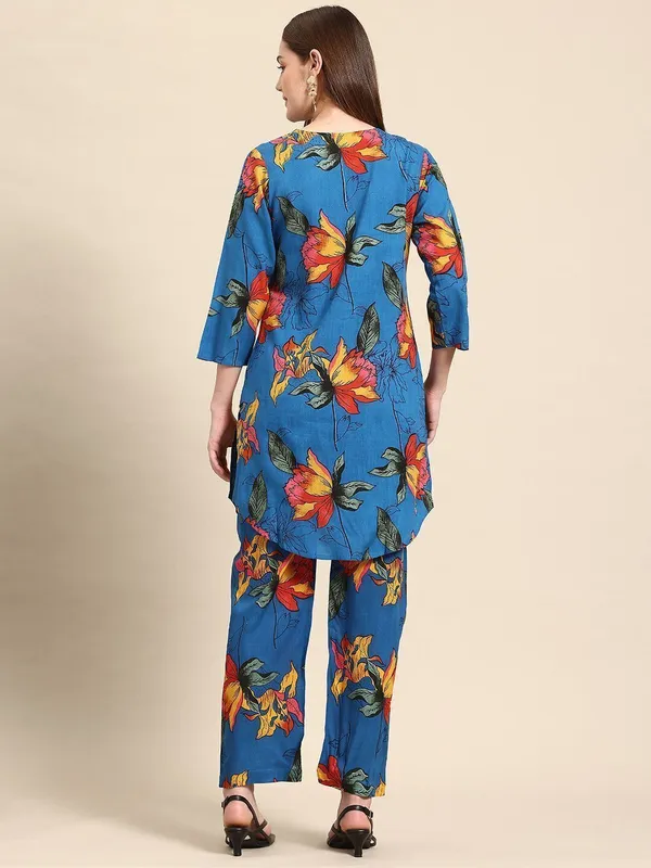 Blue_Viscose_Rayon_Floral_Printed_Notch_Neck_Co-Ords_For_Women