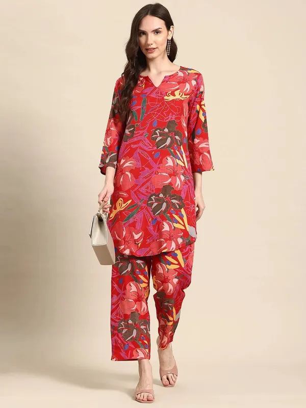 Red_Viscose_Rayon_Floral_Printed_Top_Palazzo_Co-Ords_For_Women