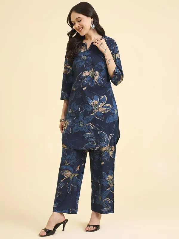 Blue_Pure_Cotton_Floral_Printed_Straight_Co-Ords_For_Women