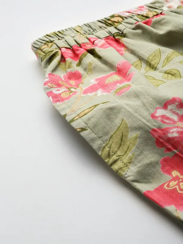 Green_Pure_Cotton_Floral_Printed_Straight_Co-Ords_For_Women