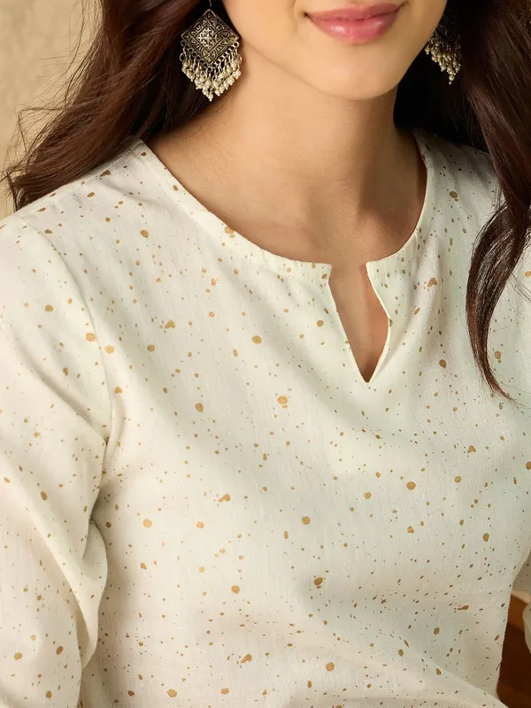 Gold_Pure_Cotton_Printed_Straight_Kurta_Co-Ords_For_Women