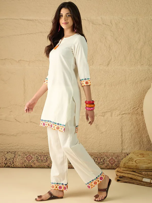 White_Pure_Cotton_Embroidered_Kurta_Straight_Co-Ords_For_Women
