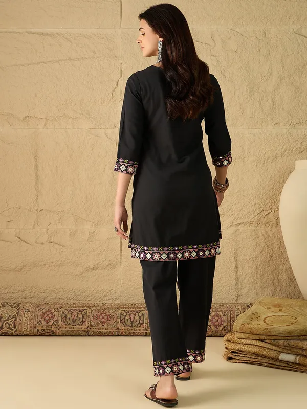 Black_Pure_Cotton_Embroidered_Kurta_Palazzo_Co-Ords_For_Women