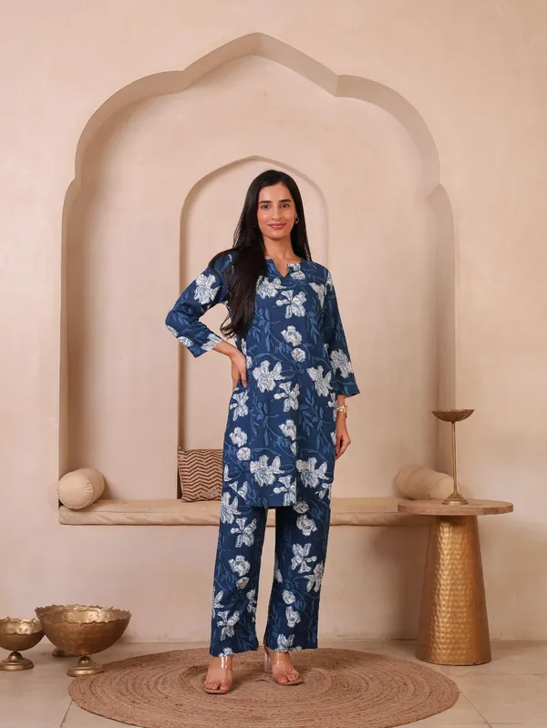 Blue_Viscose_Rayon_Floral_Printed_Straight_Co-Ords_For_Women
