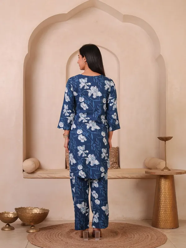 Blue_Viscose_Rayon_Floral_Printed_Straight_Co-Ords_For_Women