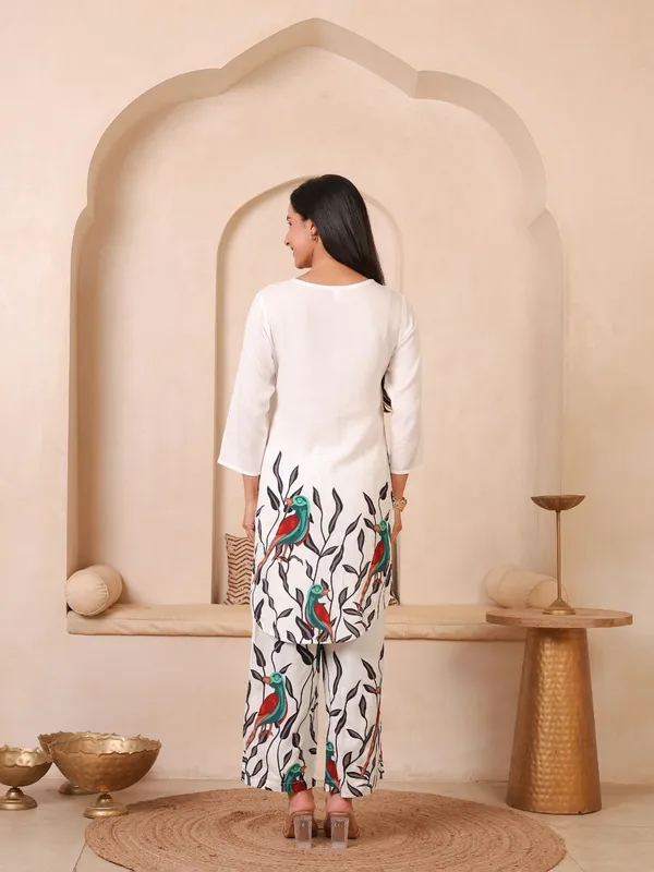 White_Viscose_Rayon_Printed_Relaxed_Top_Palazzo_Co-Ords_For_Women