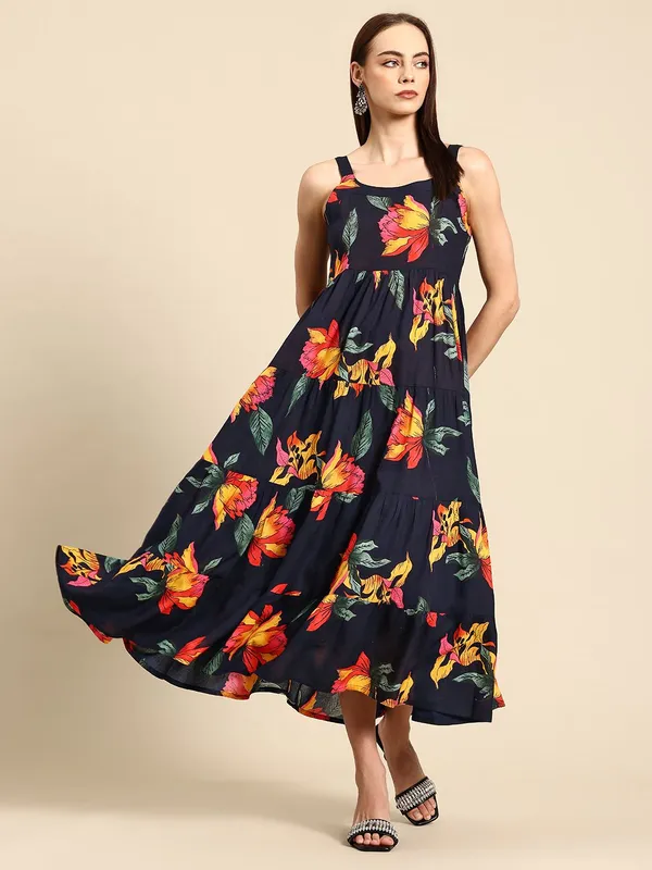 Black_Viscose_Rayon_Layered_Fit_&_Flare_Floral_Dress_For_Women