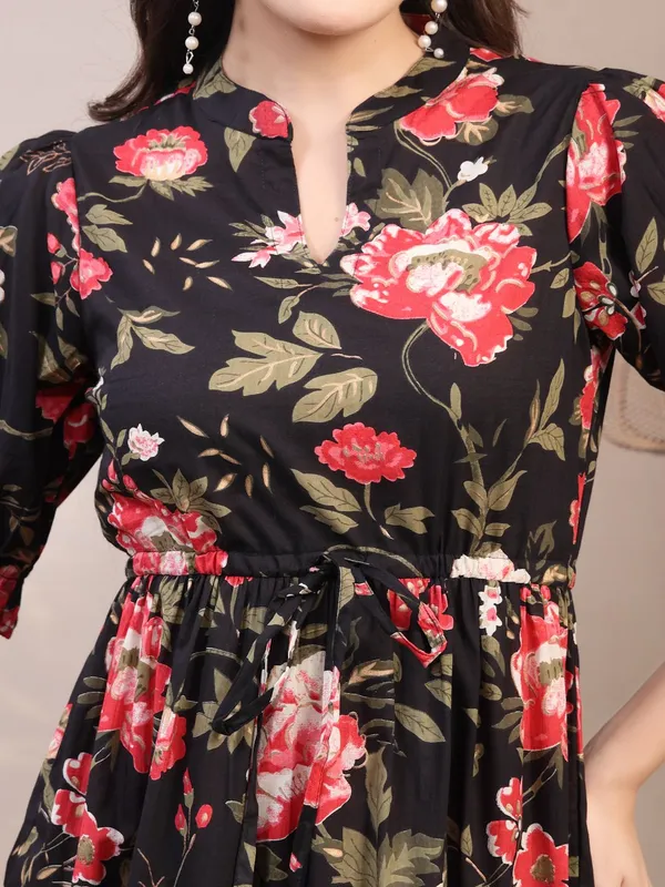 Black_Pure_Cotton_Fit_&_Flare_Floral_Ethnic_Dress_For_Women