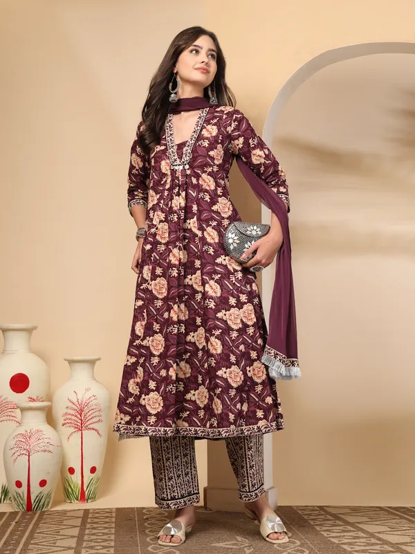 Purple_Pure_Cotton_Regular_Floral_Printed_Sequinned_Kurta_Set_For_Women