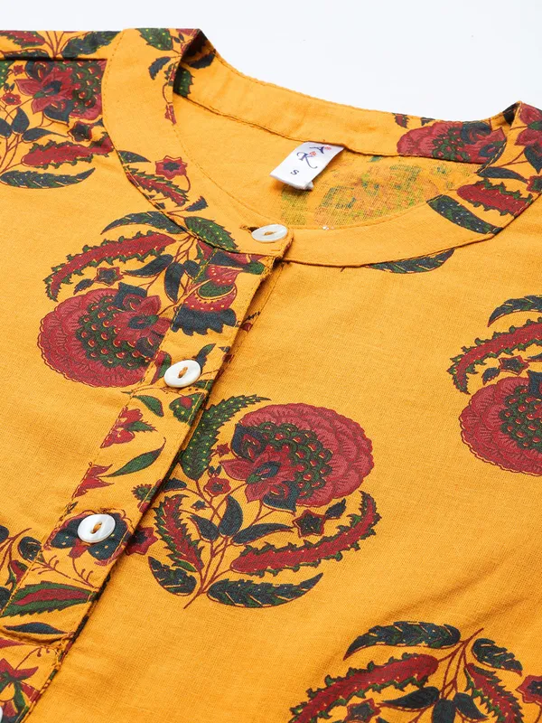Mustard_Pure_Cotton_Pleated_Floral_Printed_Kurta_With_Palazzos_For_Women