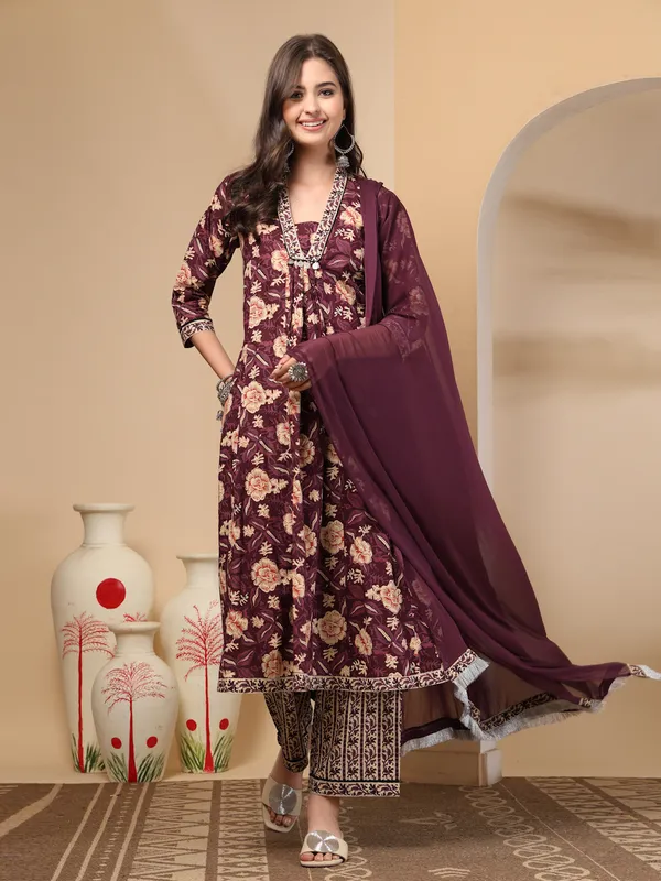 Purple_Pure_Cotton_Regular_Floral_Printed_Sequinned_Kurta_Set_For_Women