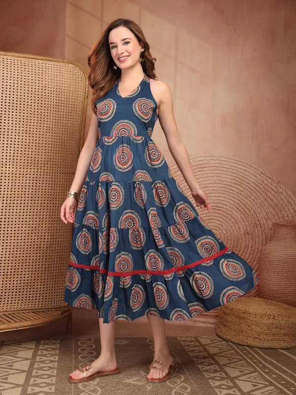 Pure_Cotton_Halter_Neck_Tiered_A-Line_Ethnic_Dress