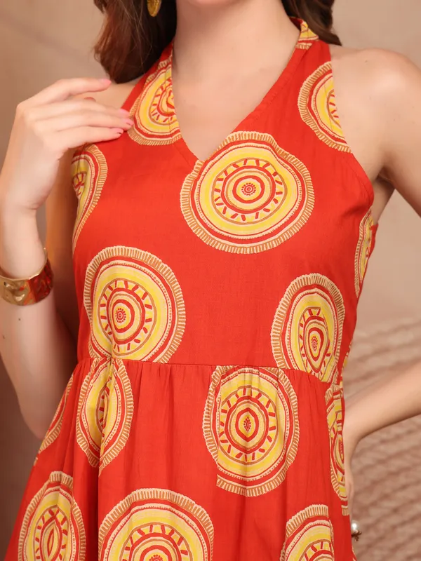Pure_Cotton_Halter_Neck_Tiered_A-Line_Ethnic_Dress