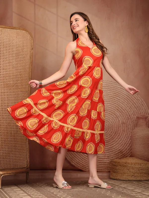 Pure_Cotton_Halter_Neck_Tiered_A-Line_Ethnic_Dress