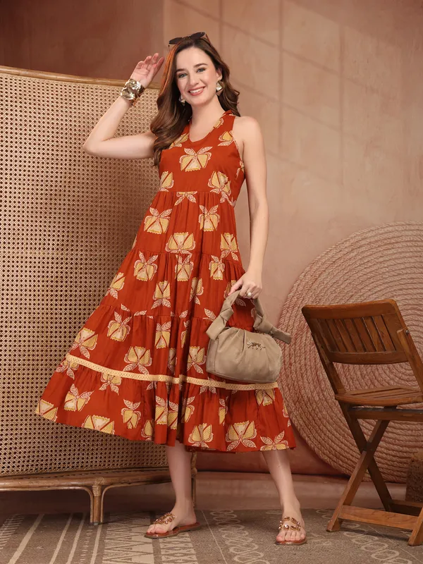 Pure_Cotton_Halter_Neck_Tiered_A-Line_Ethnic_Dress