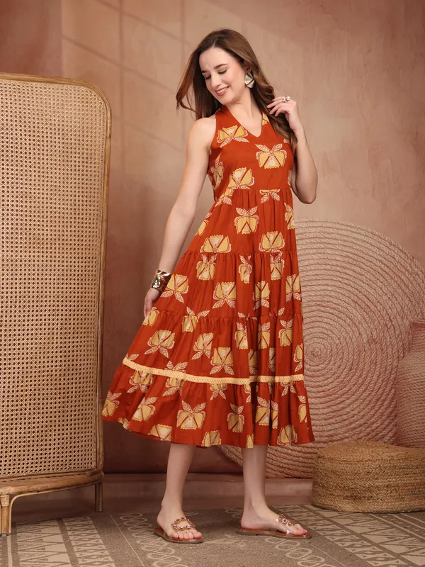 Pure_Cotton_Halter_Neck_Tiered_A-Line_Ethnic_Dress